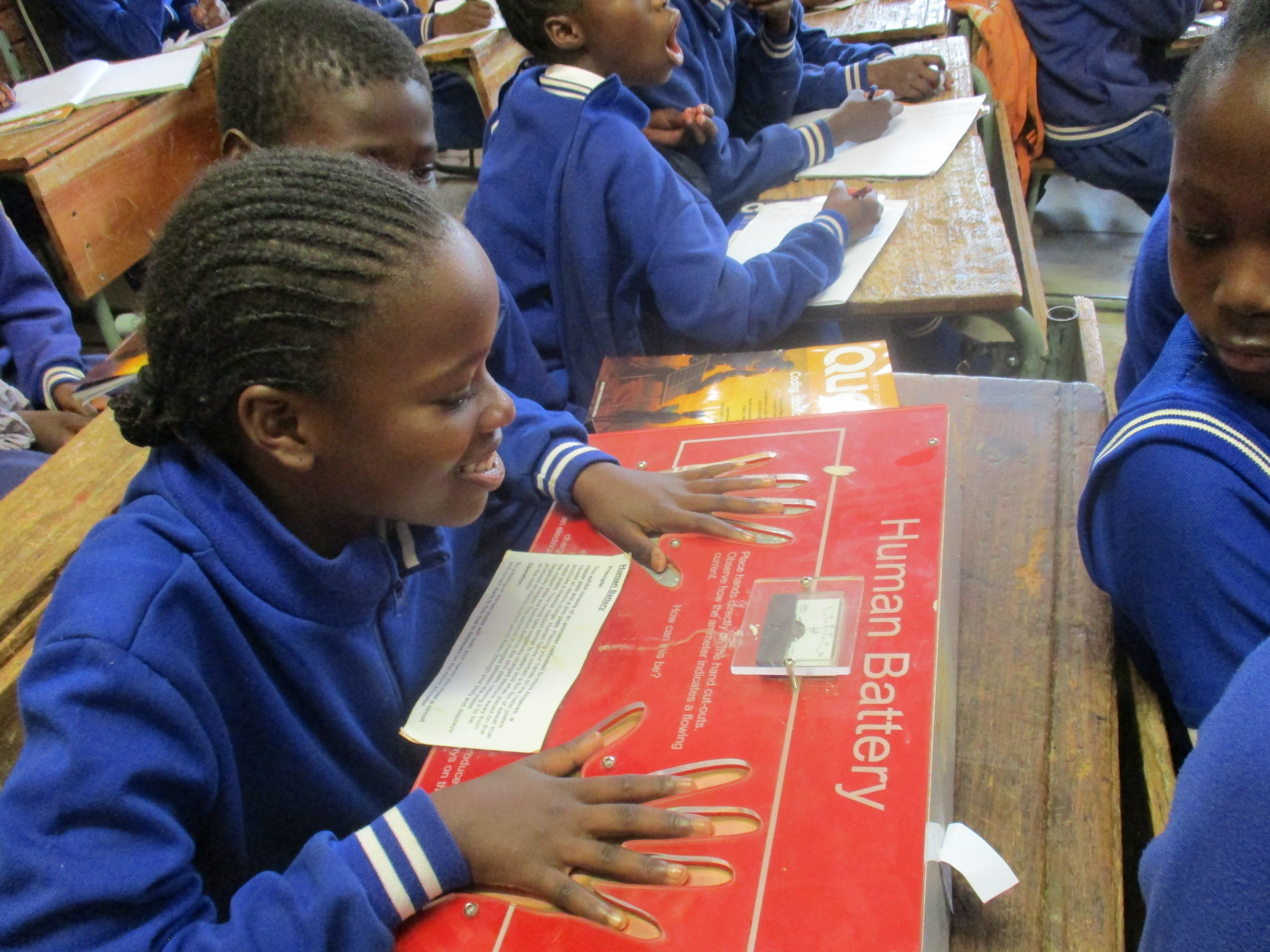 Learners interacting with Human Battery science experiment